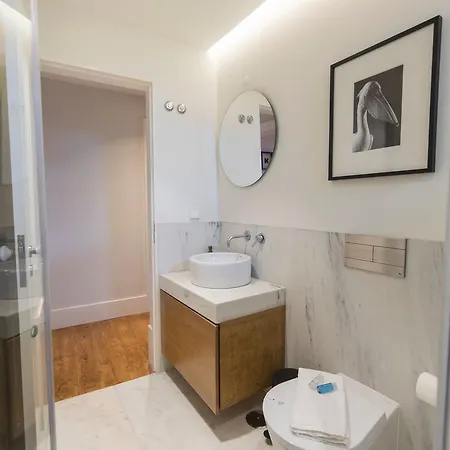 Stunning Penthouse With The Views By Lovelystay Lisbon