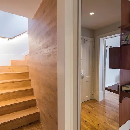 Stunning Penthouse With The Views By Lovelystay *